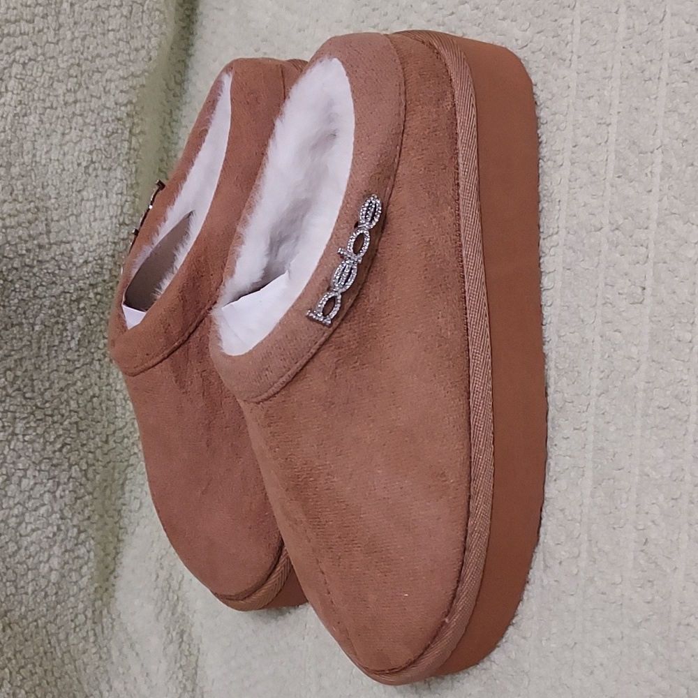 Bebe Slippers - Picture 2 of 10
